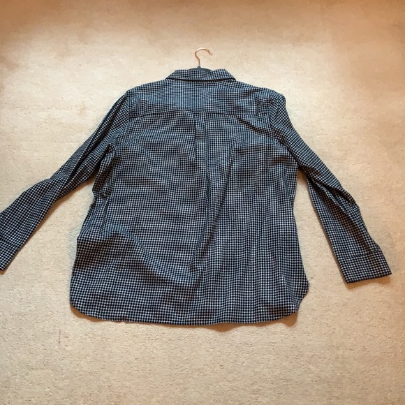 Old navy XL black&white checkered flannel shirt - Picture 2 of 3